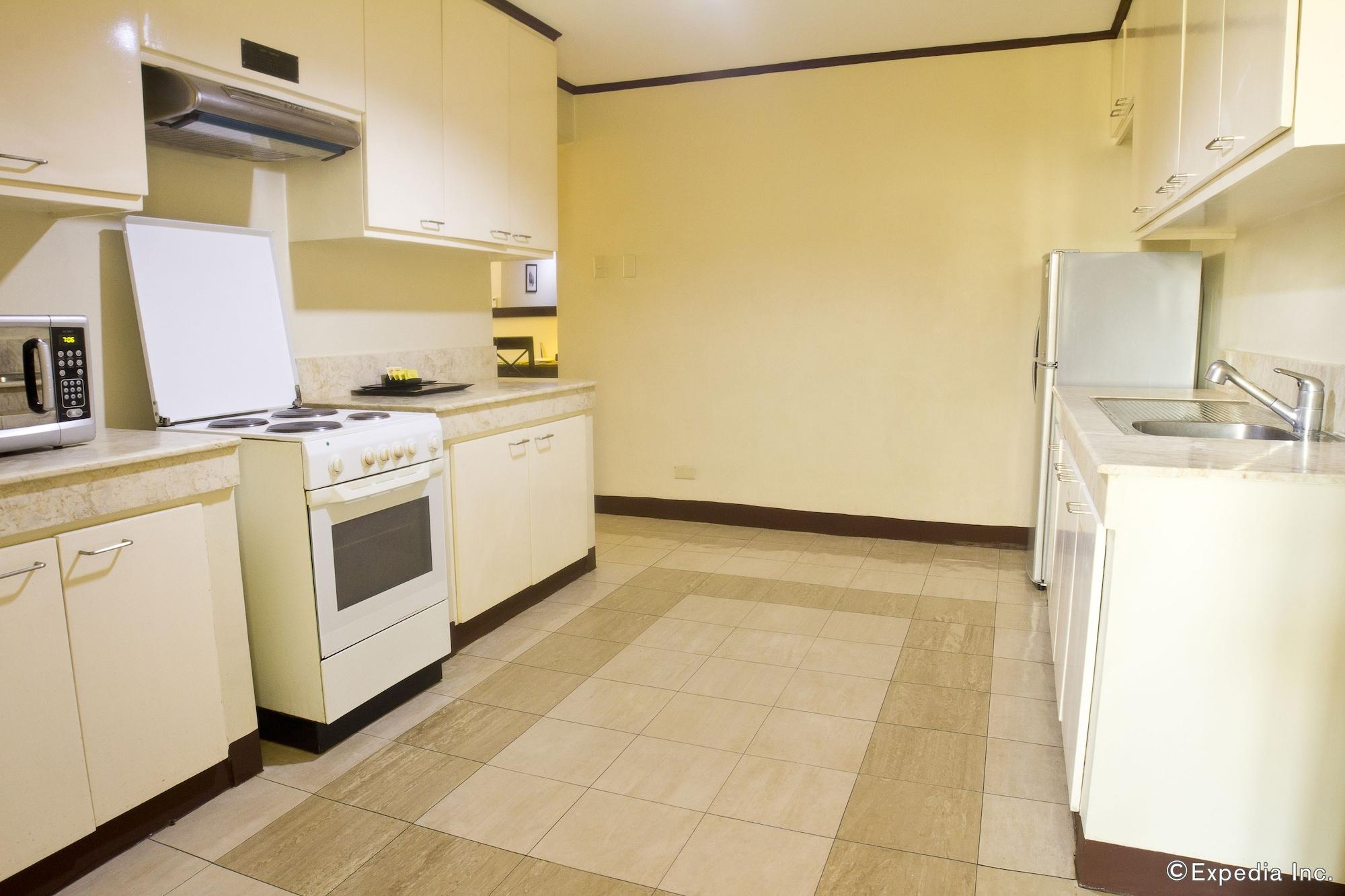 Parque Espana Residence Hotel Muntinlupa City Bagian luar foto