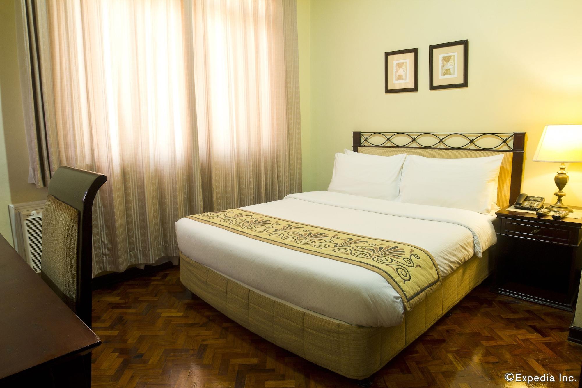 Parque Espana Residence Hotel Muntinlupa City Bagian luar foto