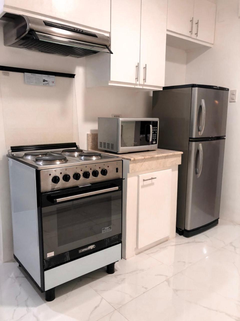 Parque Espana Residence Hotel Muntinlupa City Bagian luar foto